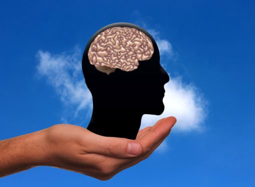 Come mantenere il cervello in forma in dieci mosse