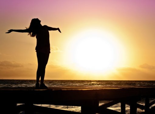 Sole, i consigli dell’esperto per difendere la pelle