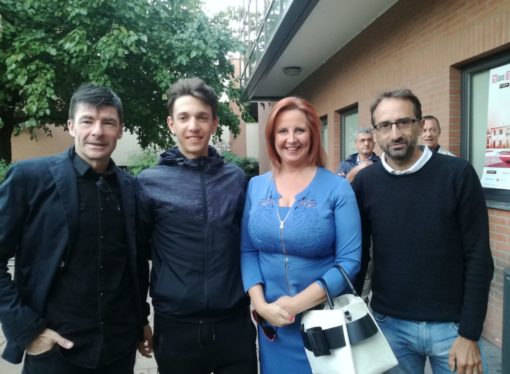 Ciclismo, a Magenta Bugno vara la Milano-Torino