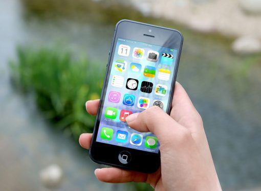 Perché non regalare uno smartphone a un bambino