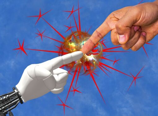 Umano e digitale: si ragiona su umanità e tecnologia
